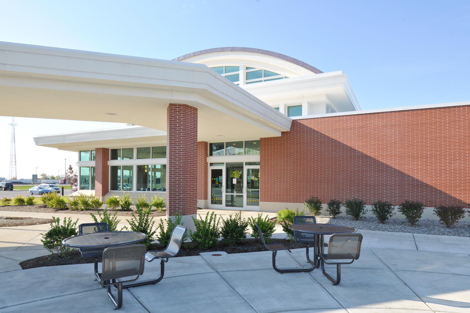 travel plaza on ohio turnpike